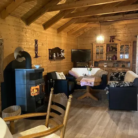 Ferienhaus Am Wald 35531 Chalet