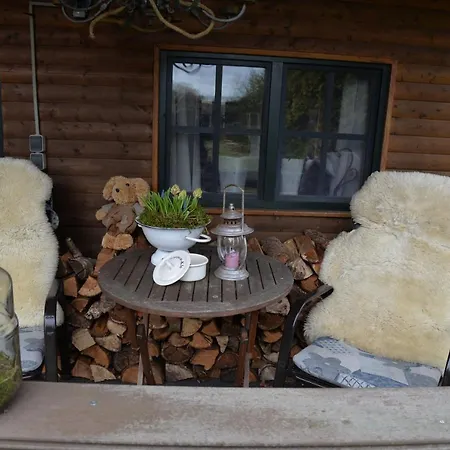 Chalet Ferienhaus Am Wald 35531